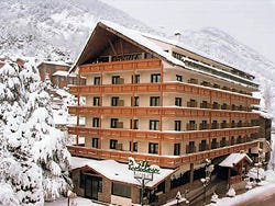 Hotel Rutllán