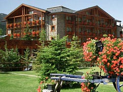 Sport Hotel Village