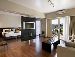 The Glu Hotel