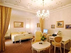 Schlosshotel Römischer Kaiser