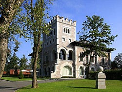 Hotel Castillo del Bosque la Zoreda