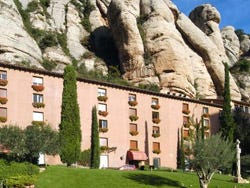 Hotel Abat Cisneros
