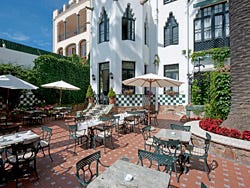 Hotel Diana