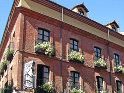 Hotel La Posada Regia