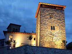 Hotel Rural Torre de Uriz