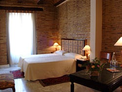 Hotel Ad Hoc Monumental