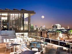 DoubleTree by Hilton Tower of London