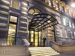 Hotel Corinthia