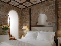Golden Tower Hotel
