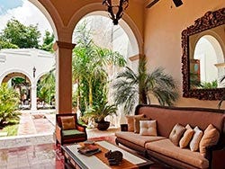 Casa Lecanda Boutique Hotel