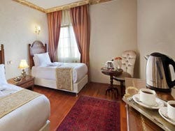 Hotel Sapphire